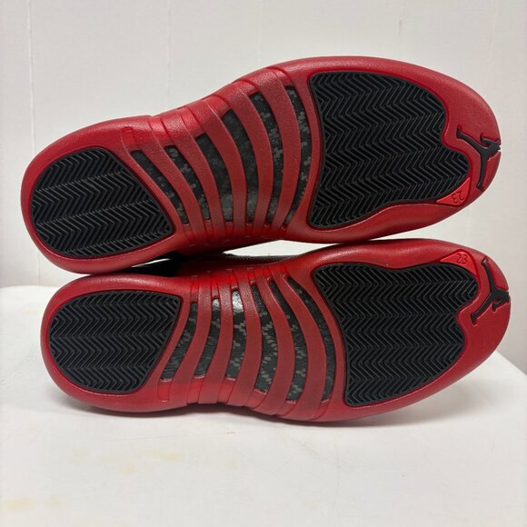 Jordan 12 Retro Flu Game 2025 (CT8013-002), Size 11 - Picture 9 of 10
